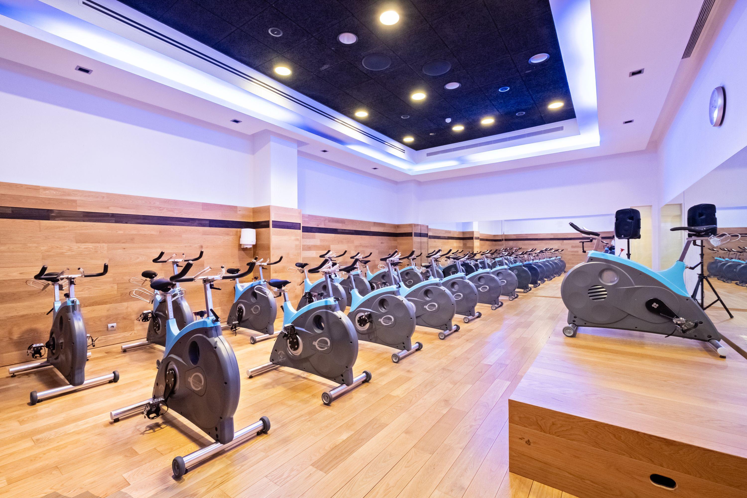 Hotel Envia Almeria Spa & Golf Aguadulce  Dış mekan fotoğraf The gym at the hotel